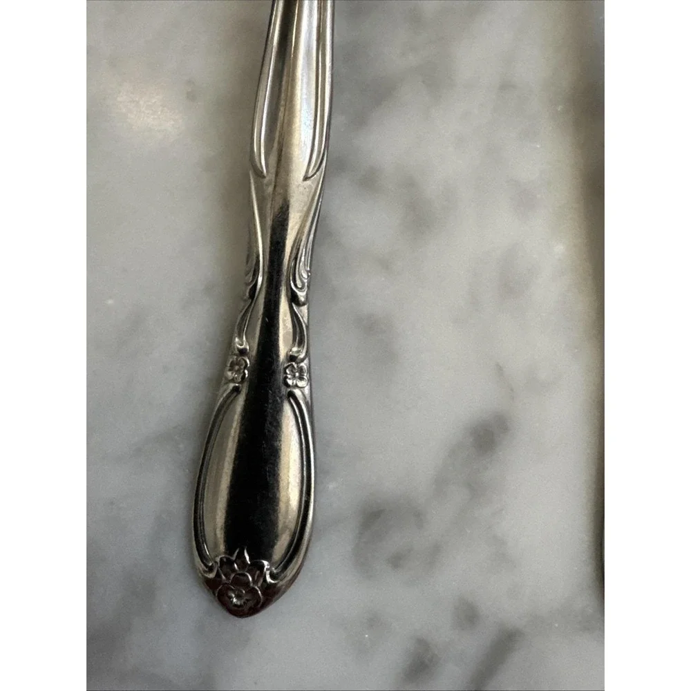Superior Chapel Hill Stainless Steel USA Flatware 4 Teaspoons Vintage Excellent